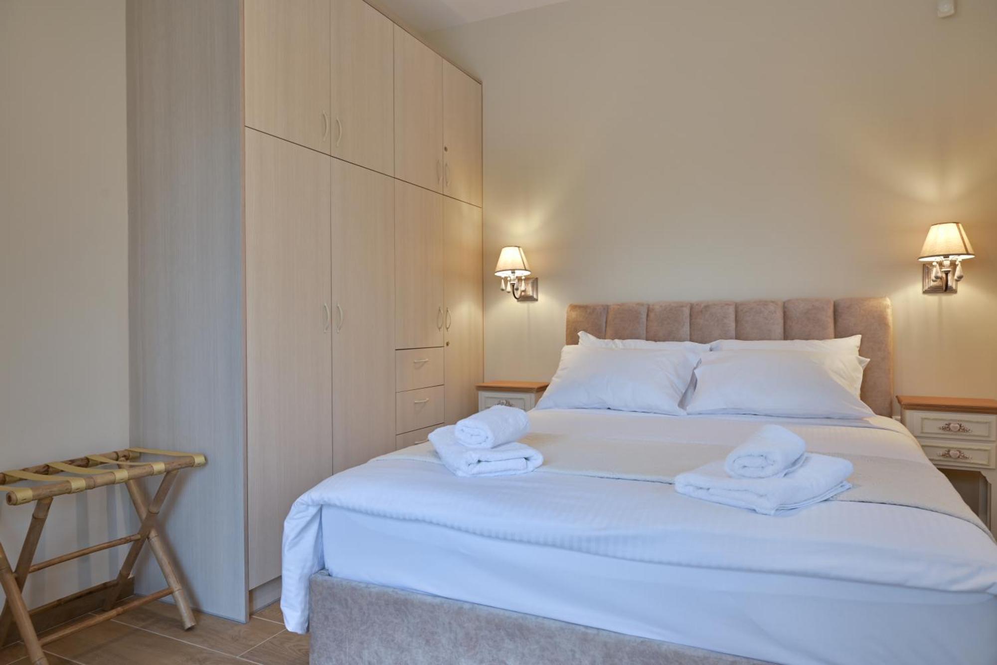 Efmar Exclusive Residences Γύθειο Εξωτερικό φωτογραφία