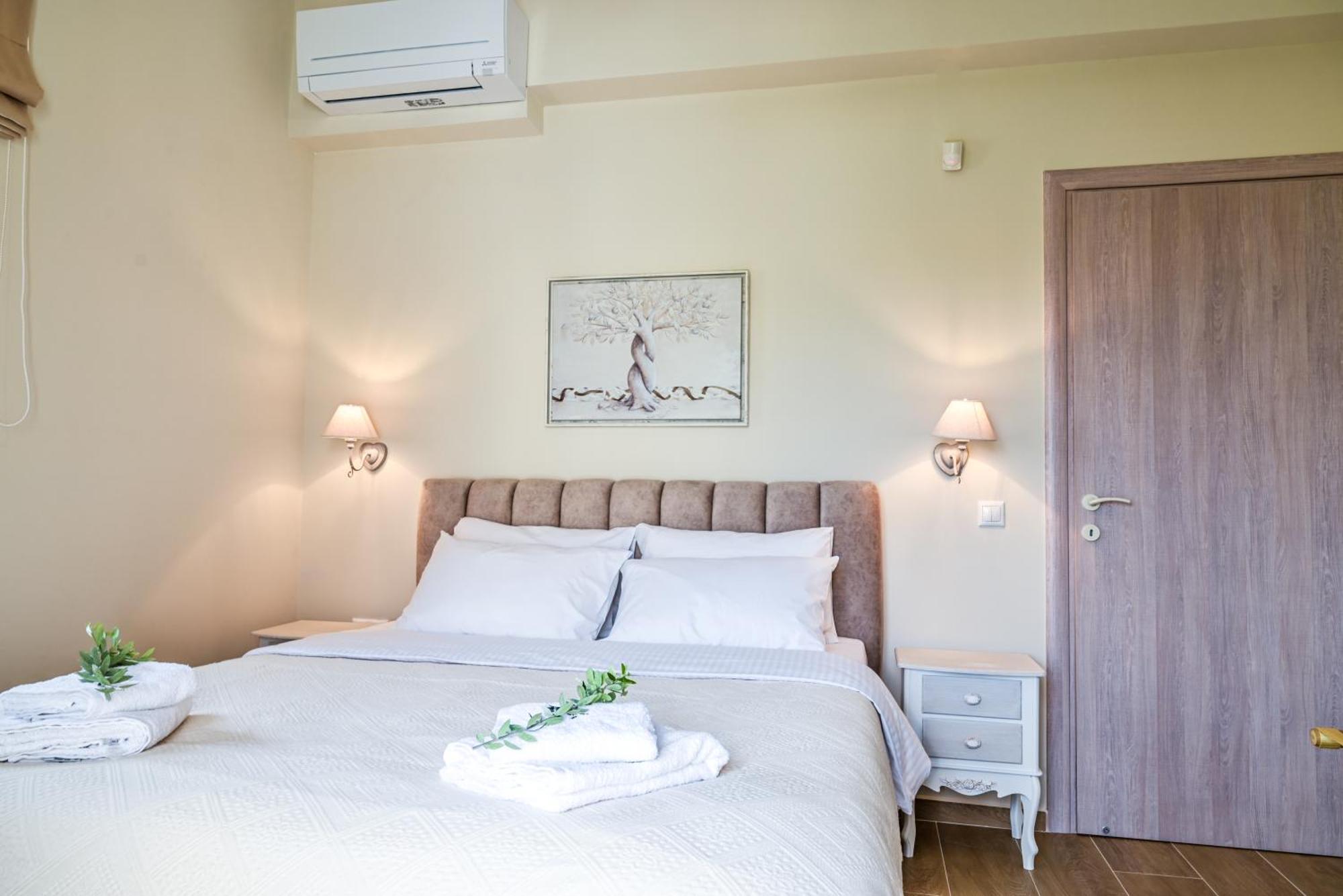 Efmar Exclusive Residences Γύθειο Δωμάτιο φωτογραφία